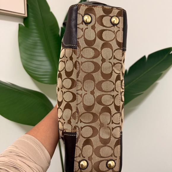 Vintage Coach Hampton Bag - Picture 4 of 5